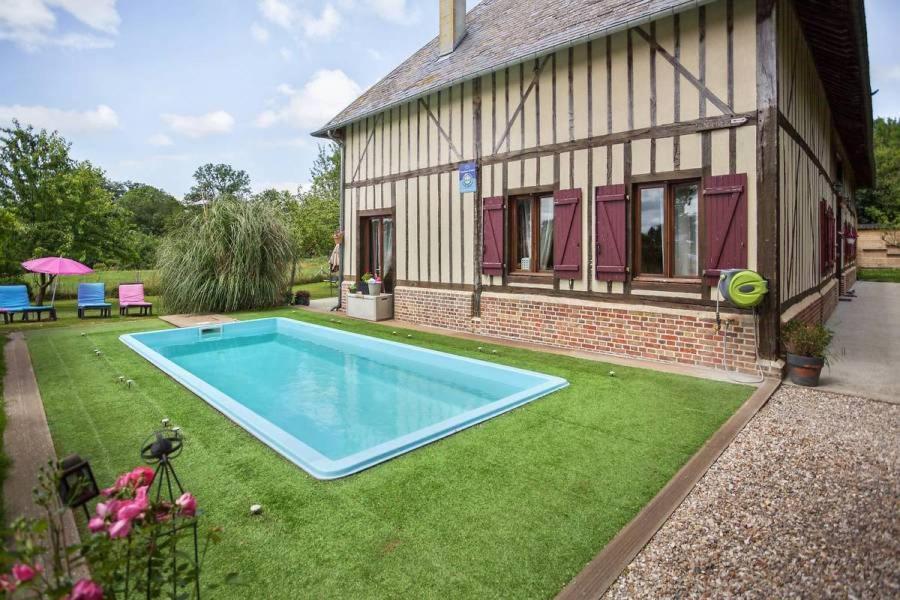 Отель Les Trois Cornets Saint-Ouen-des-Champs Экстерьер фото
